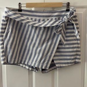 Vineyard Vines Skort